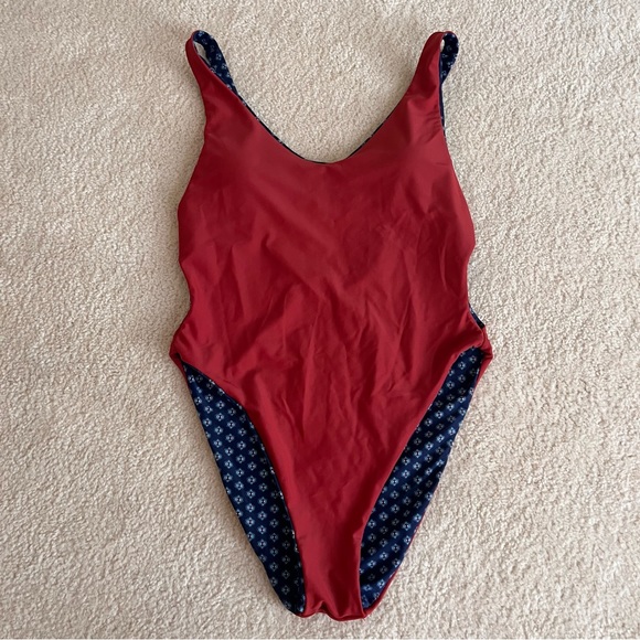 Becca by Rebecca Virtue Swimsuit one piece plunge sexy key hole S - Picture 4 of 11